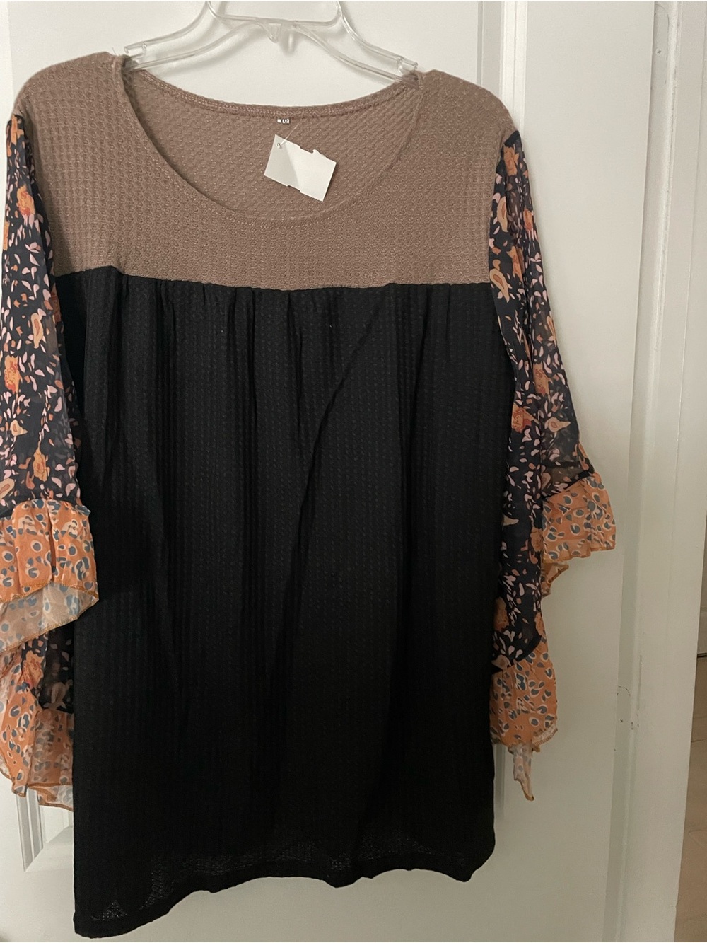 NWT Waffle Yoke Black & Tan Tunic w Floral sheer Sleeves/Brown/Black Ladies 3XL